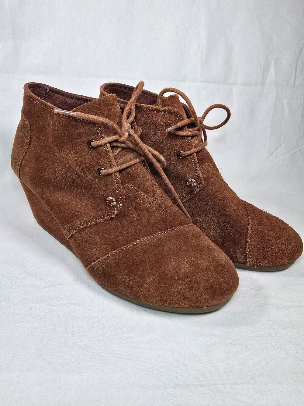 Toms Women's 9 Brown Suede Lace-Up Wedge Ankle Booties
